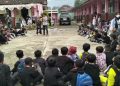 Komunitas Reborn Indonesia menggelar aksi sosial di SDN 3 Sindangsuka, Garut, sebagai respons tragedi pendidikan di NTT. (Uby/pasjabar)