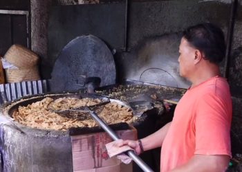 Pedagang Tempe Goreng