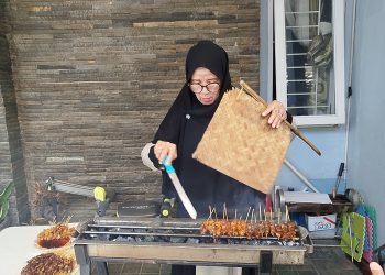 pedagang sate bandung