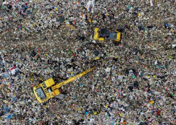 Pemkot Bandung Targetkan Pengelolaan Sampah Tanpa Open Dumping 2026