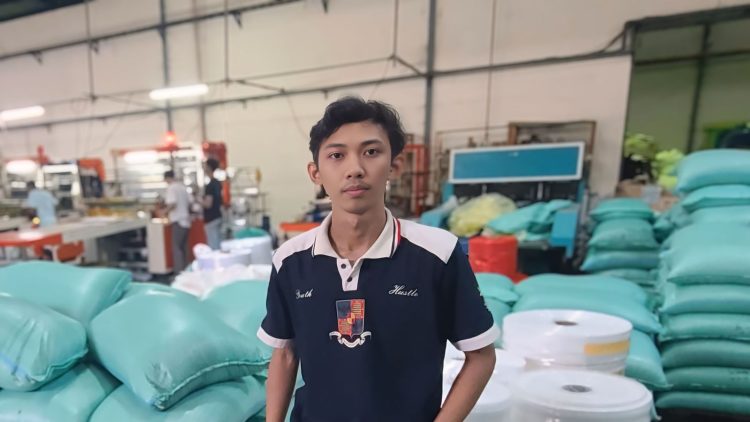 Executive Plastik KPMB, Nafara. (Ist)