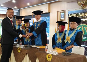 Sidang Doktor Wide Putra