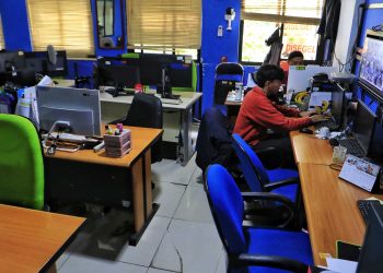 Pemerintah Kota Bandung resmi menerapkan kebijakan Work From Home (WFH) setiap hari Jumat bagi ASN untuk efisiensi energi dan pola kerja fleksibel. (Eci/pasjabar)