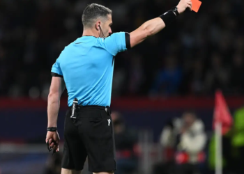 wasit asal Rumania, Istvan Kovacs. (Getty Images Sport)