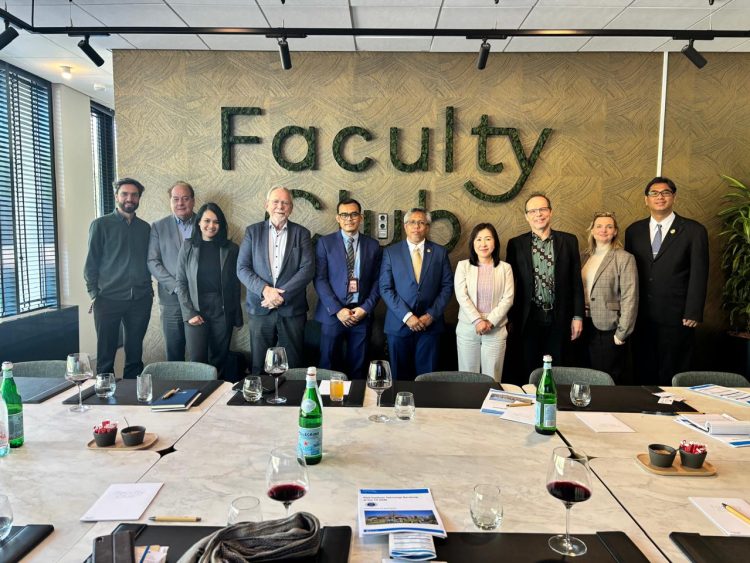 Rektor ITB, Prof. Tatacipta Dirgantara melaksanakan kunjungan kerja ke Delft University of Technology (TU Delft), Belanda, Rabu (22/4/2026). (foto: itb.ac.id)