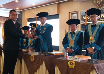 Sidang Doktor Femi Irvan