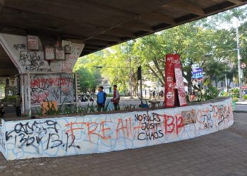 Pascakericuhan Bandung